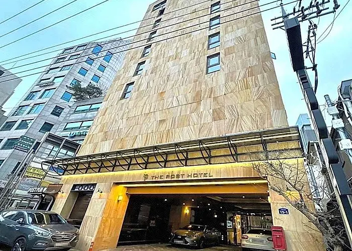Hotel The Post 2*
