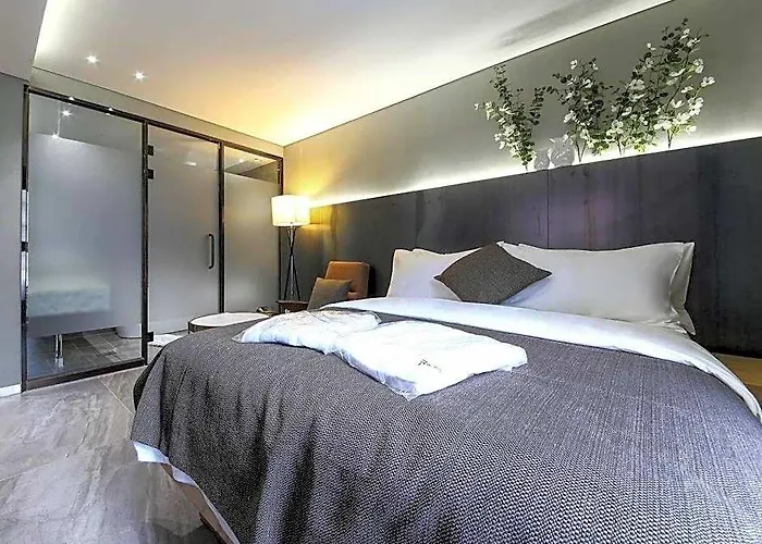The Post Hotel