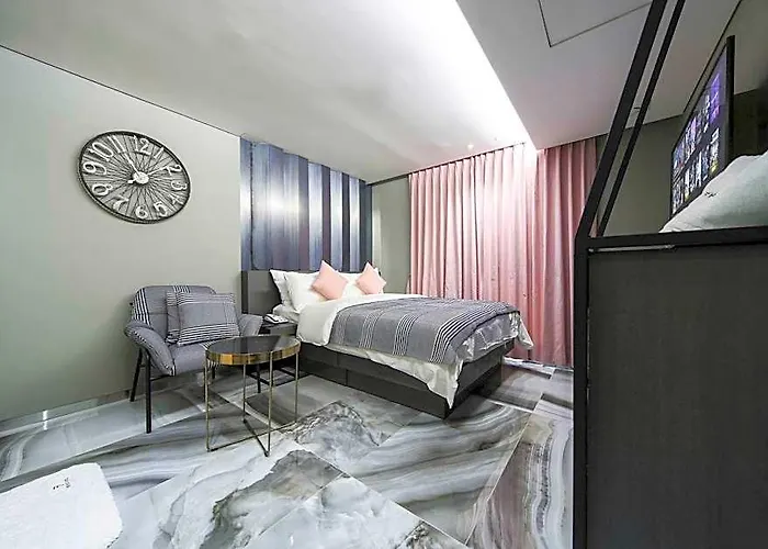 The Post Hotel