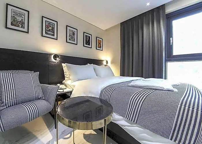 Hotel The Post Seoel